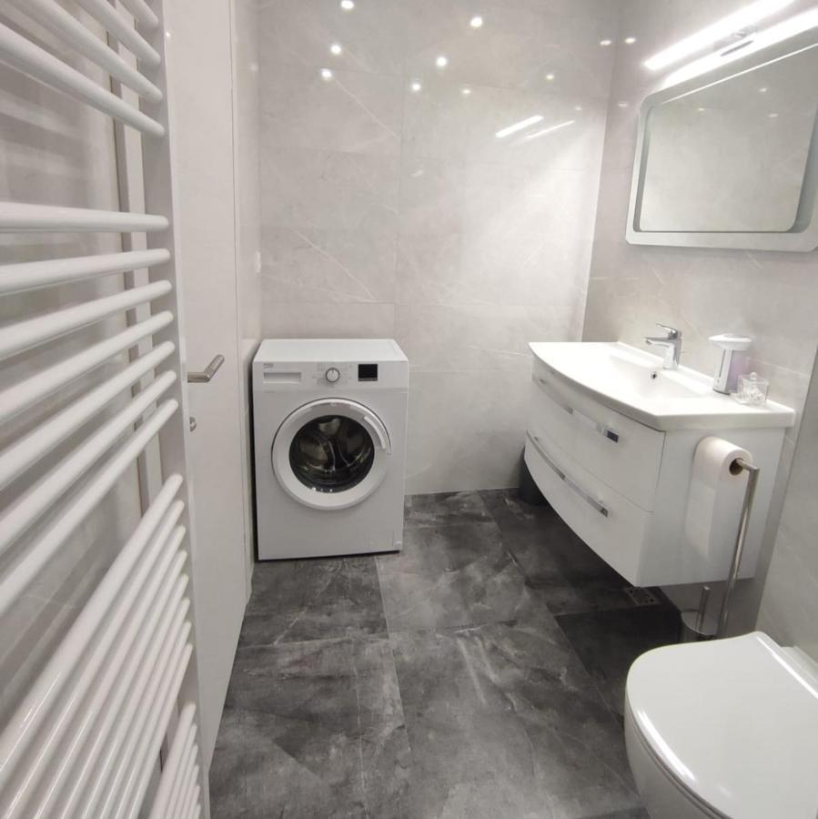 Apartman Rivana Baška Voda Esterno foto