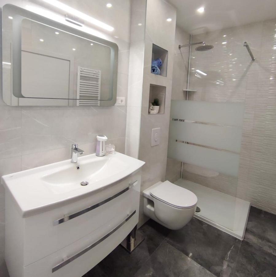 Apartman Rivana Baška Voda Esterno foto