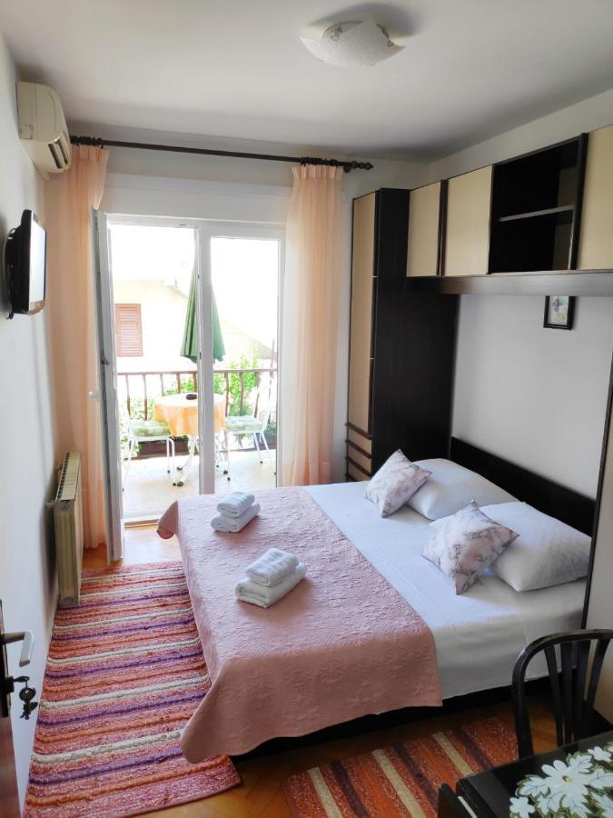 Apartman Rivana Baška Voda Esterno foto