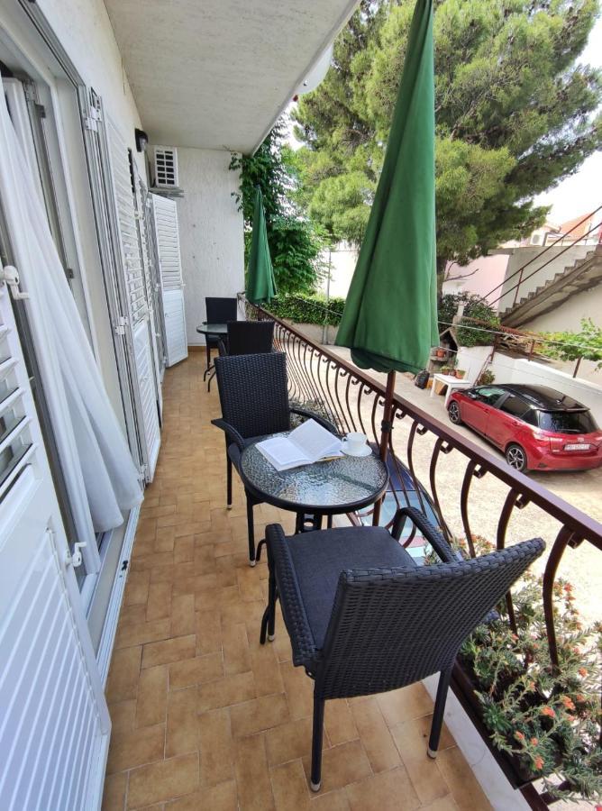 Apartman Rivana Baška Voda Esterno foto