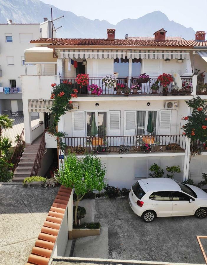 Apartman Rivana Baška Voda Esterno foto